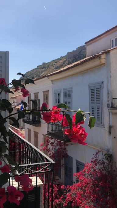 Bougainvillea Apartments 2 Nauplia Exterior foto